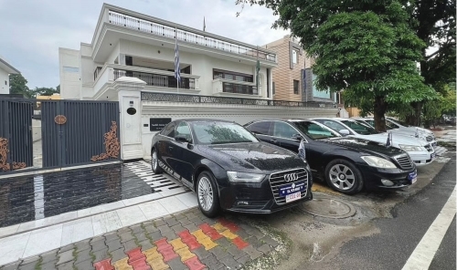 Indian police arrest man running ‘fake embassy'