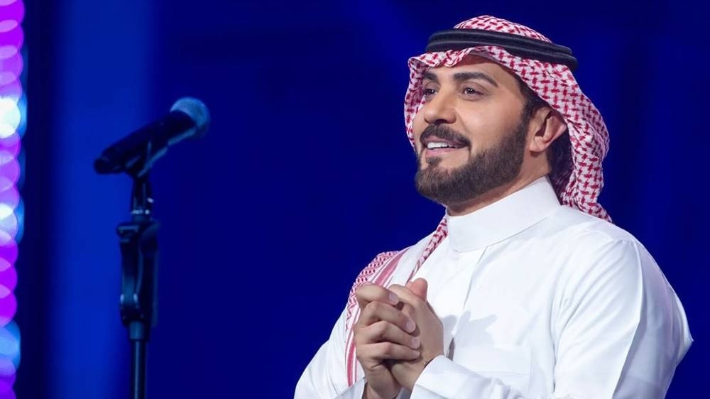 ماجد المهندس يغادر جدة إلى دبي بعد تعافيه من وعكة صحية