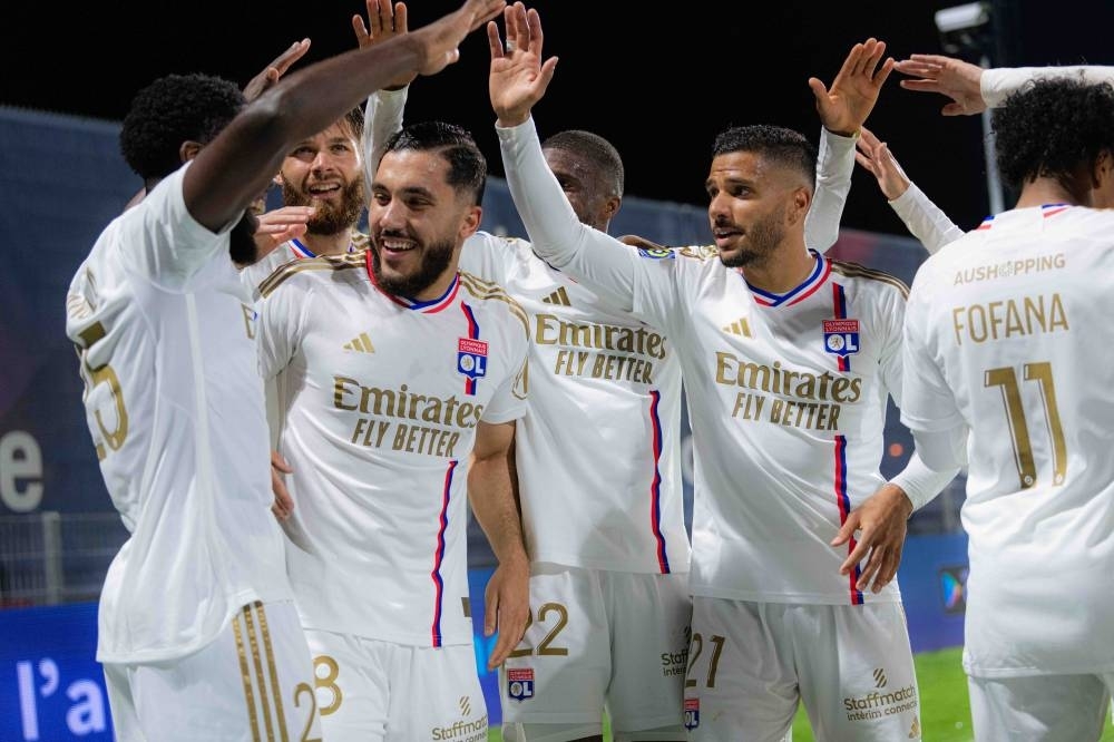 بأمر رابطة الدوري الفرنسي.. تهبيط «أولمبيك ليون» إلى «الدرجة الثانية»