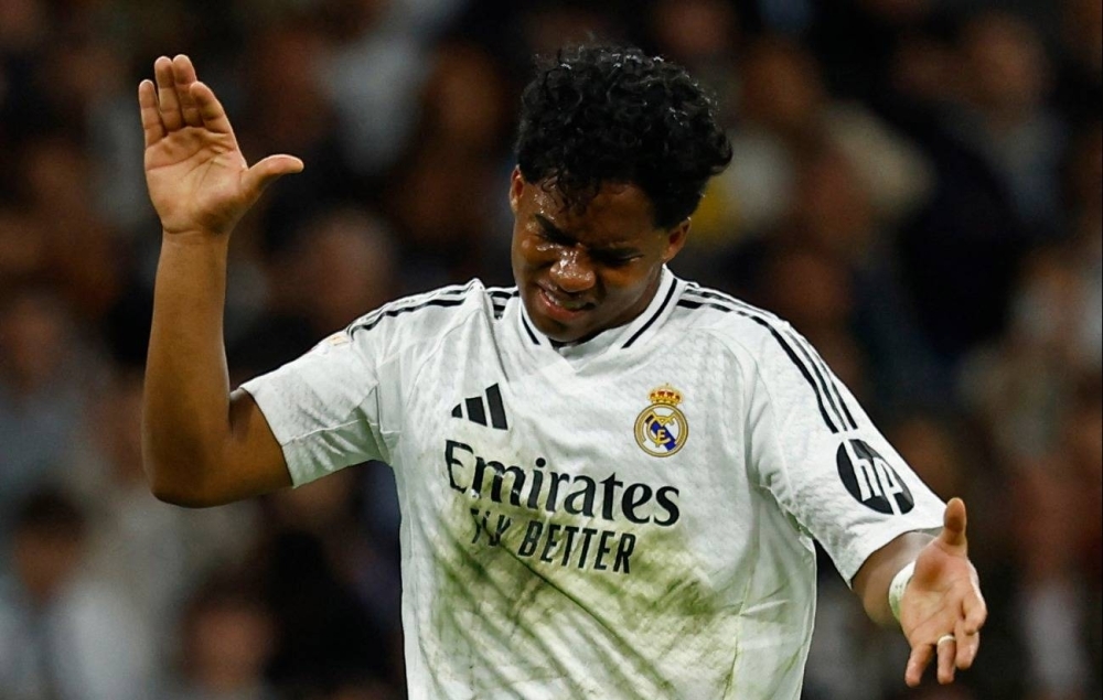 وسط ترقب إيطالي.. ريال مدريد يفتح أبواب الرحيل أمام إندريك