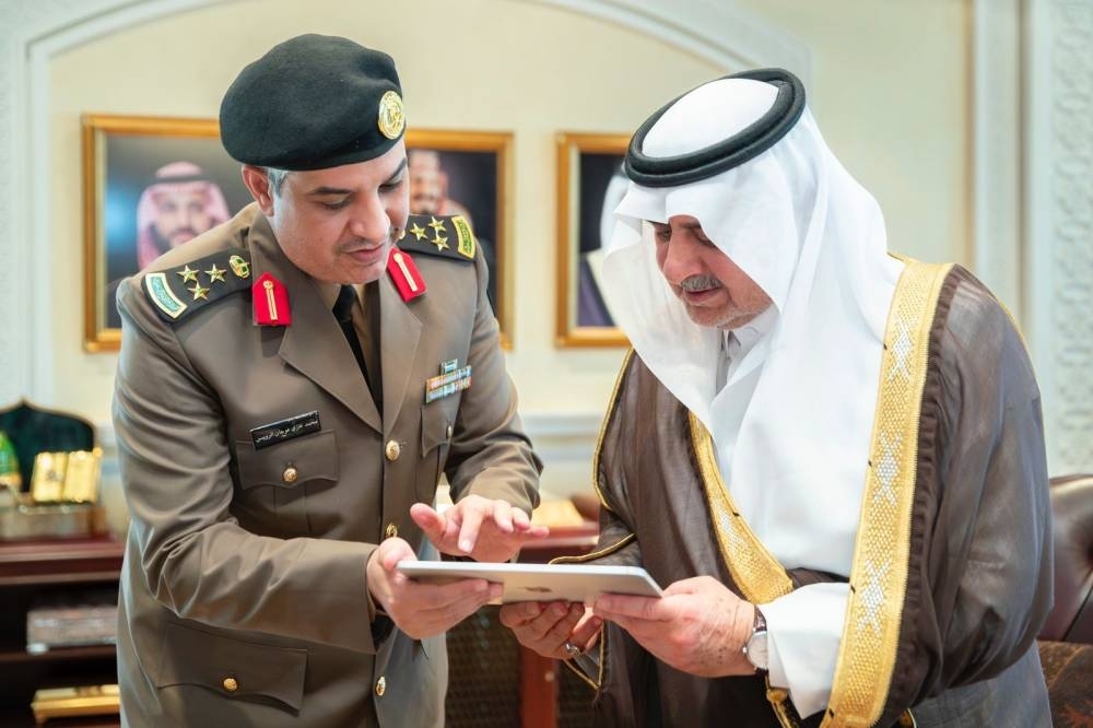 أمير تبوك يطلع على تقرير مكافحة المخدرات بالمنطقة