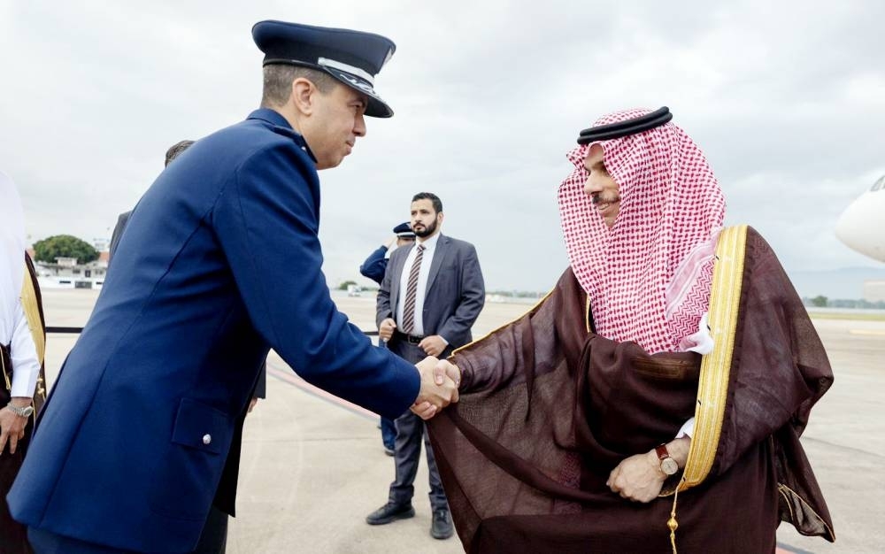 نيابةً عن ولي العهد.. وزير الخارجية يشارك في قمة بريكس