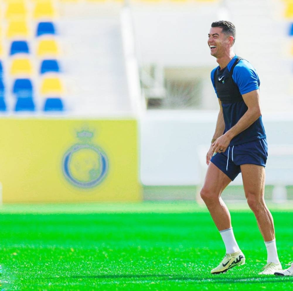 جيسوس ورونالدو يرسمان طريق بطولات النصر بمعسكر «أوروبي»
