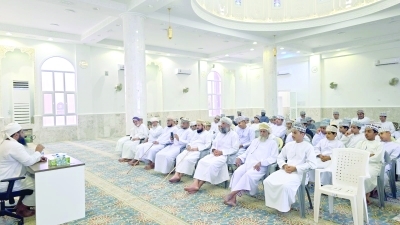 انطلاق أكثر من ٢٦٠ مركزا لتعليم وتحفيظ القرآن الكريم بمحافظة جنوب الباطنة