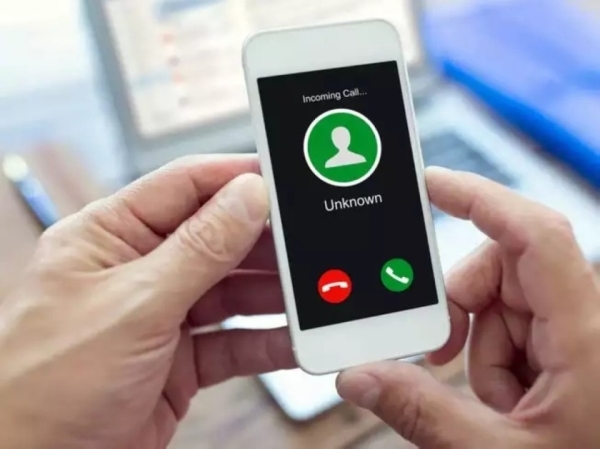 Can we use TikTok, WhatsApp calls in Oman