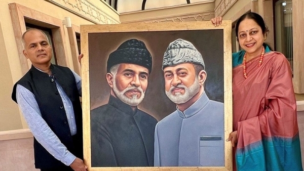 Indian ambassador applauds cultural fusion in Tanjore-inspired Omani art