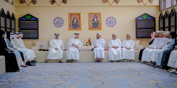 Oman, Bahrain explore strengthening ties
