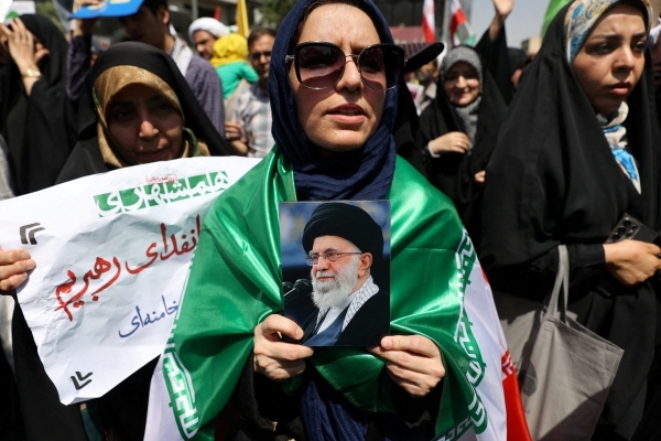 Mass protests staged in Lebanon, Iraq against Israeli hits on Iran