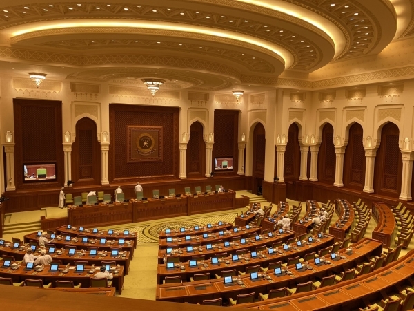 Manufacturing sector accounts for 10%  of Oman's GDP in 2024: MoCIIP