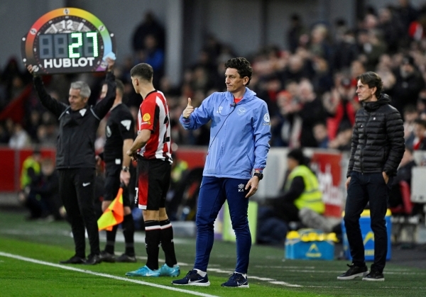 Brentford appoint coach Andrews as manager