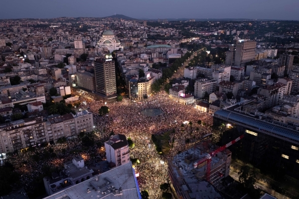 140,000 attend Serbia protest rally