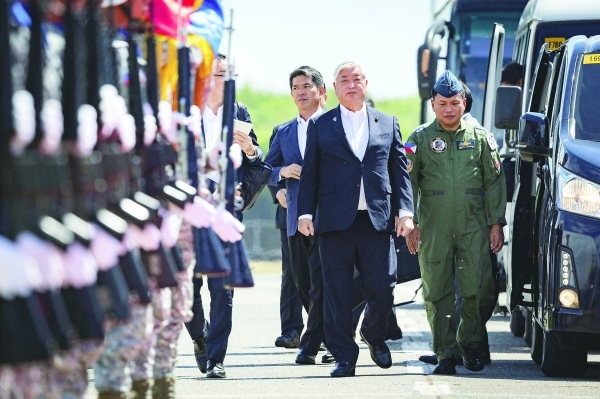 Japan navy to export used destroyers to Philippines