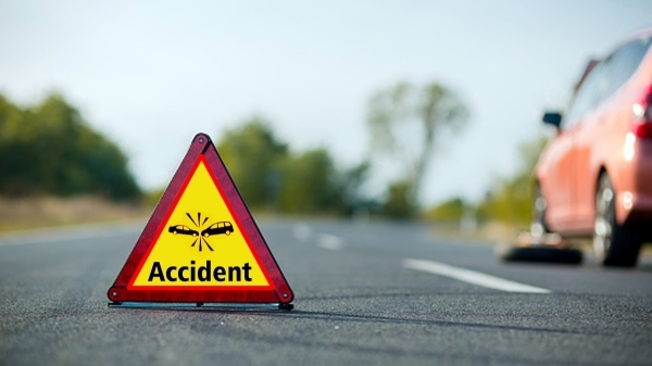Five killed, eleven injured in multi-car collision in Dhofar