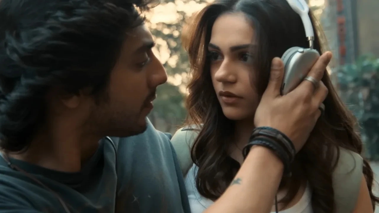 Saiyaara Day 6 India Box Office: Ahaan Panday and Aneet Padda's blockbuster crosses Rs 150 crore net with a mind-numbing Rs 21 crore 1st Wednesday