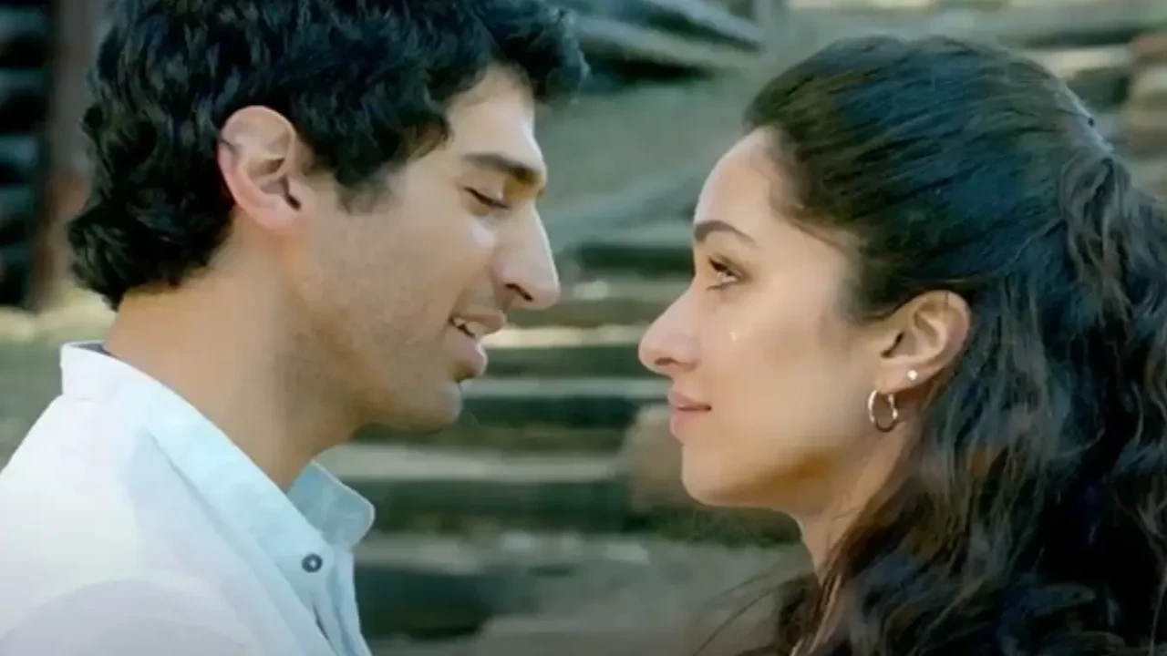 Will Aditya Roy Kapur, Shraddha Kapoor reunite with Mohit Suri for Aashiqui 3? Director says 'Burden mere sar pe...'