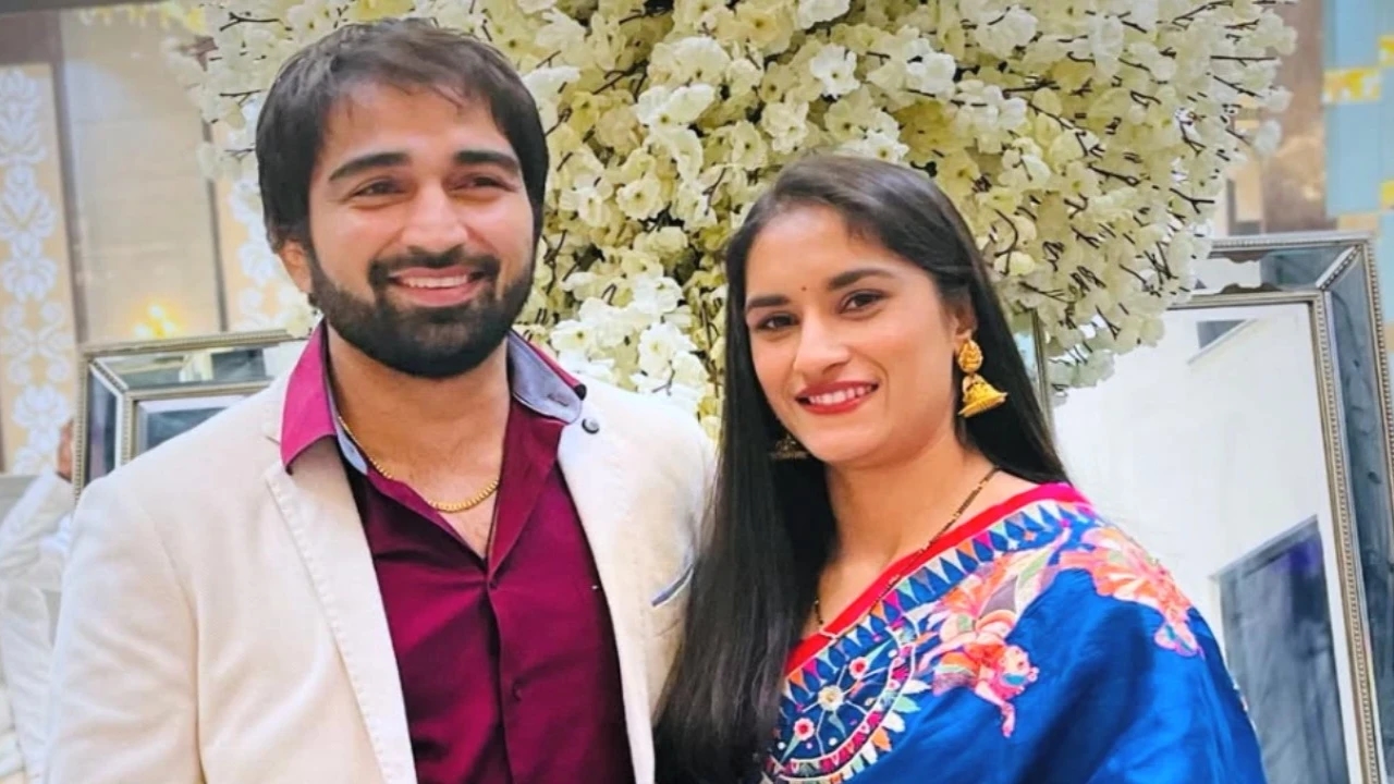 Vinesh Phogat-Somvir Rathee announce arrival of baby boy with most adorable 1st glimpse, fans say ‘Fighter is born'
