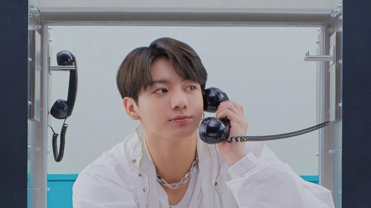 BTS' Jungkook's solo tour and new music coming soon? Eagle-eyed fans spot NEW hint