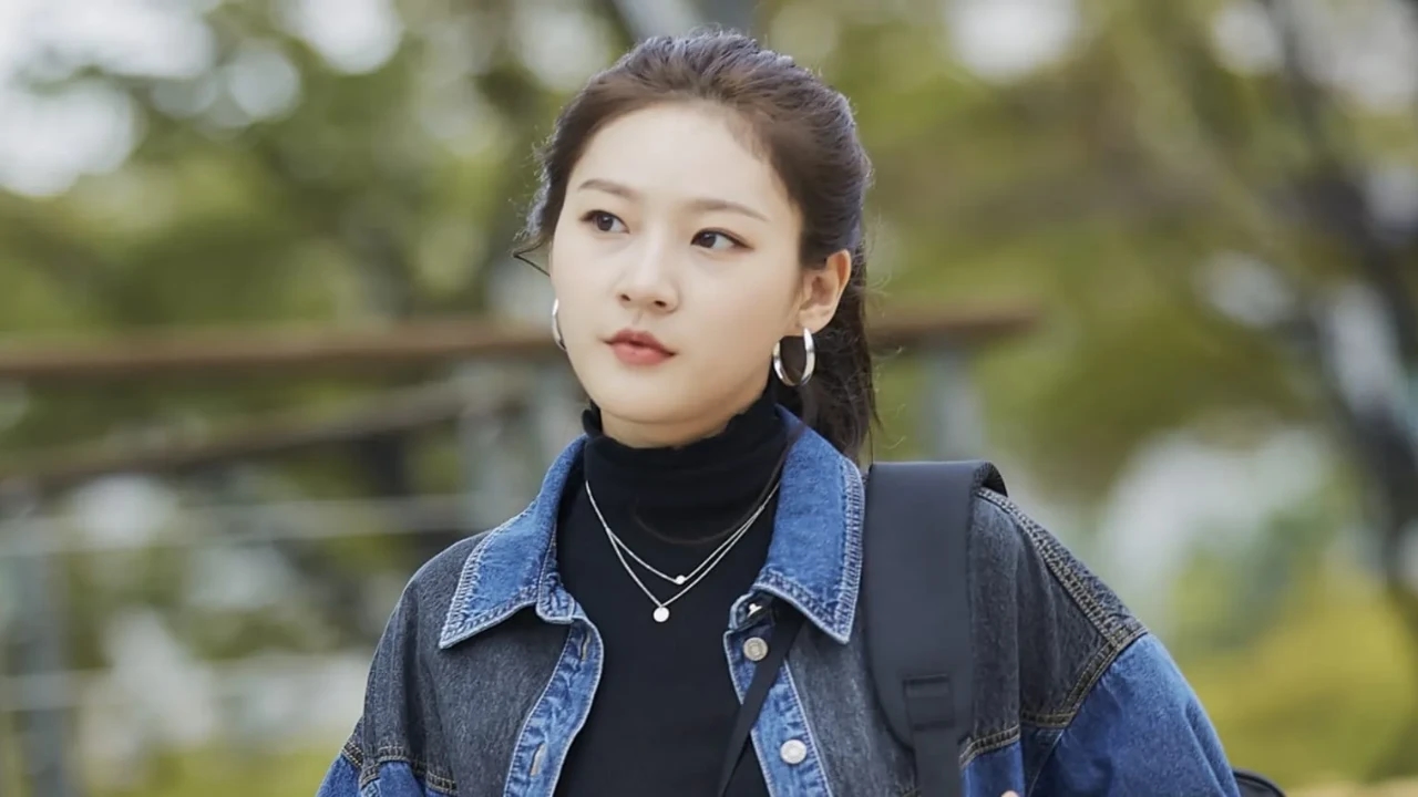 Fact Check: Did Kim Sae Ron's 8 friends know about minor-dating with Kim Soo Hyun? Actress' family backtracks