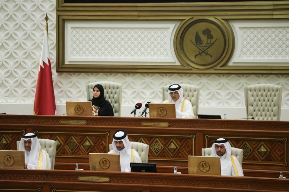 Shura approves draft law amending parts of Civil Human Resources Law