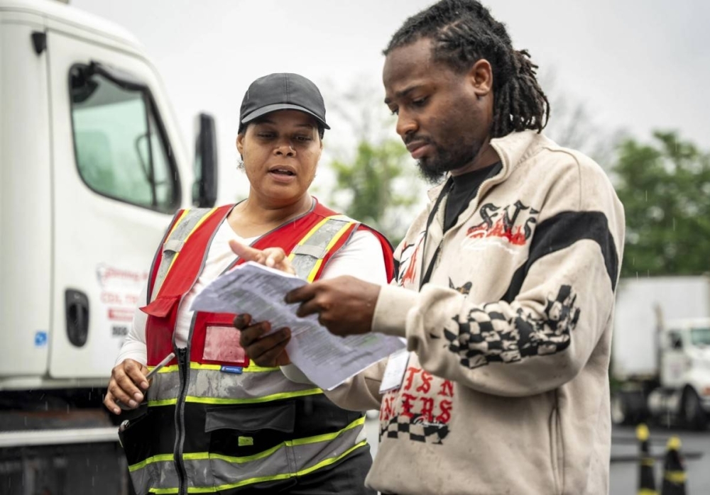 New English proficiency rules deeply threaten truckers, spark concerns