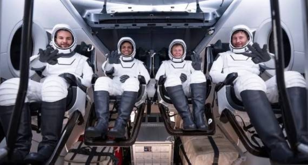 First Indian, Hungarian and Polish astronauts on their way to the ISS