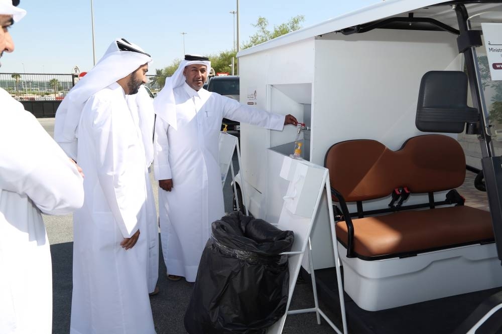 Doha Municipality launches 'Muzoon' electric vehicle to serve mourners at cemeteries