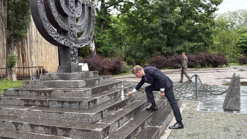 Germany, Ukraine boost defence cooperation with Kiev talks