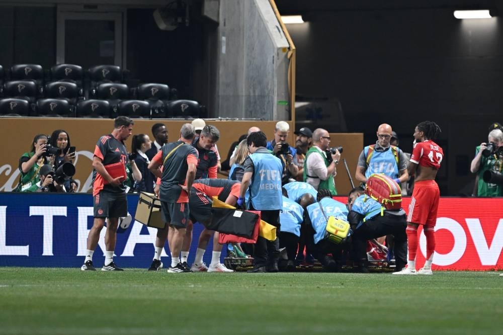 Nine-man PSG beat Bayern in CWC quarters amid Musiala injury shock