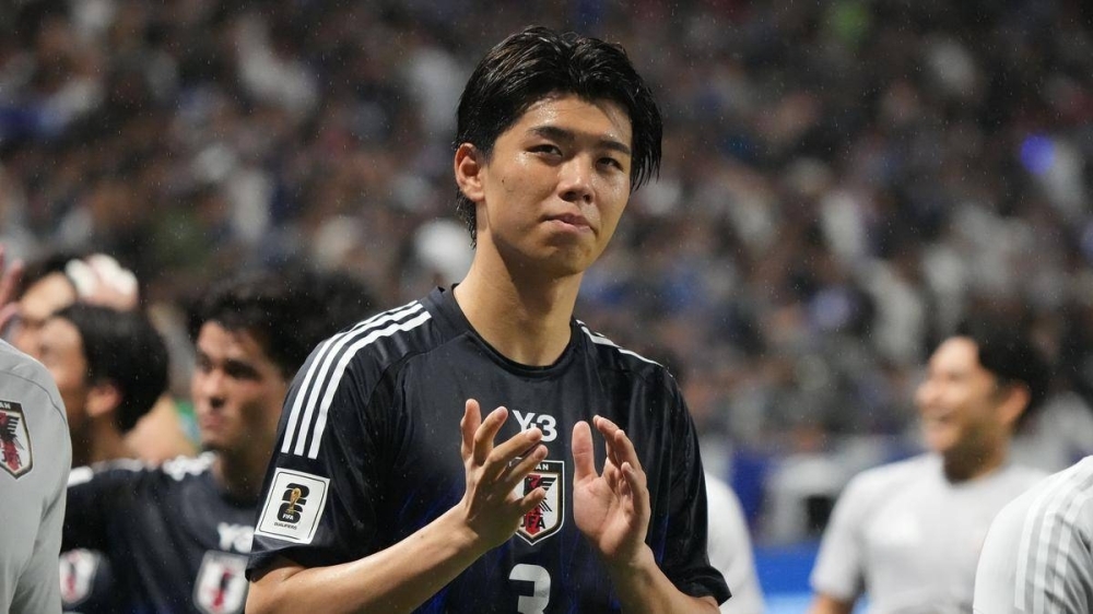 Tottenham sign Japan defender Takai from Kawasaki Frontale