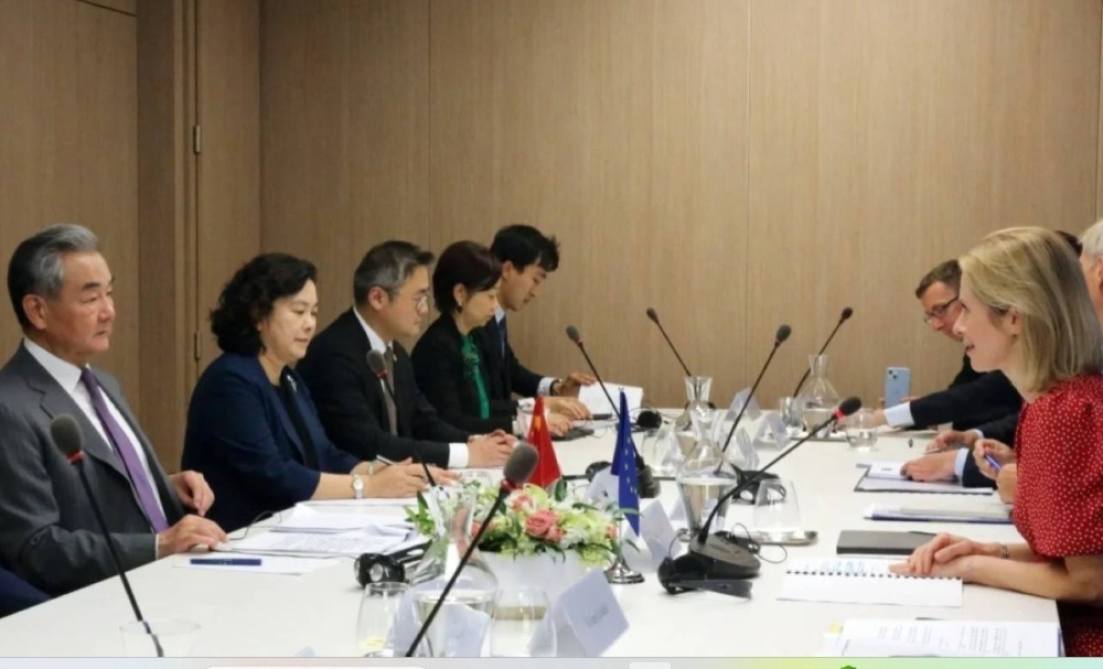 EU demands economic rebalance and market access from China