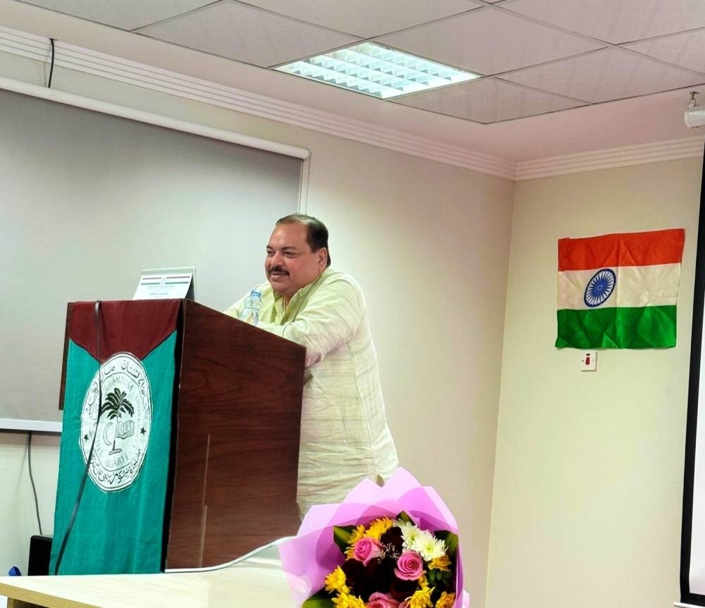 Former Indian minister Fatmi highlights power of education, innovation in Doha