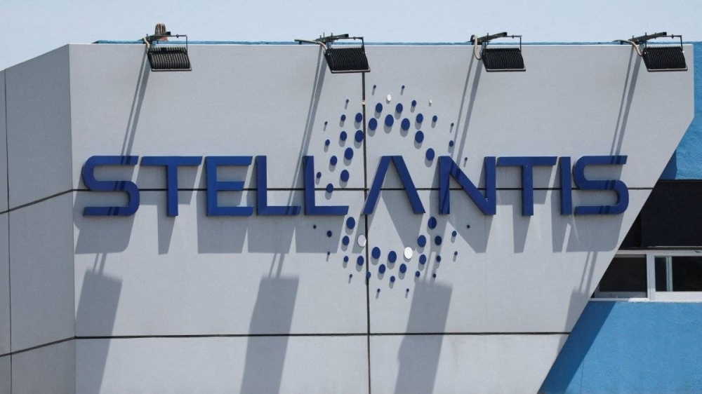 Stellantis suffers $2.7 bn H1 loss amid US tariff hit, legal charge