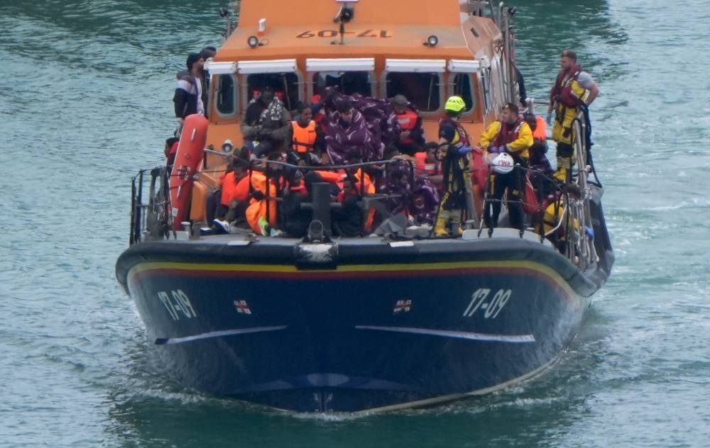 Man dies trying to cross English Channel to the UK