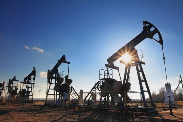 ارتفاع أسعار النفط بعد التوصل لاتفاق تجاري أمريكي أوروبي