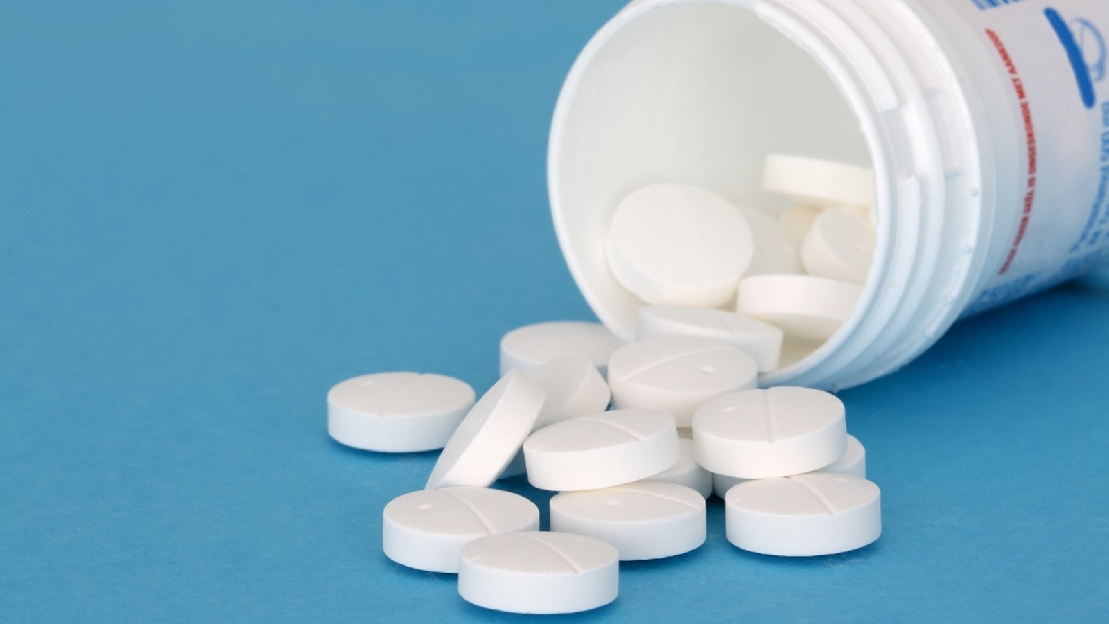 Payments from drug firms to health professionals widespread, review finds
