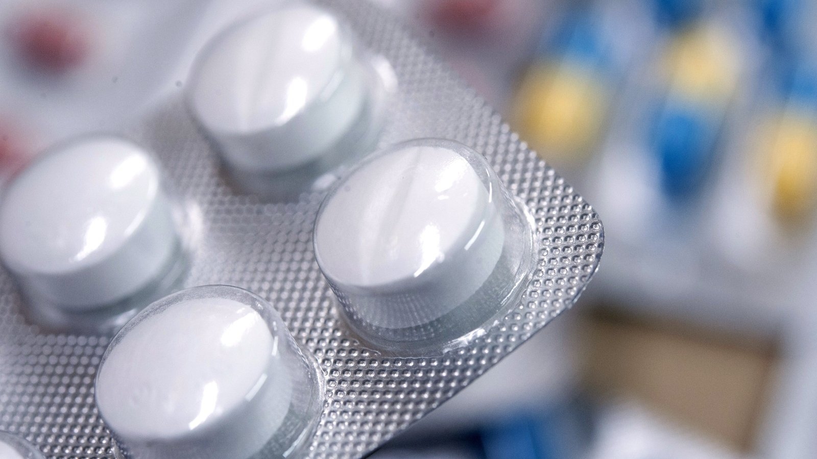 Trump says he will use import restrictions to reduce drug prices