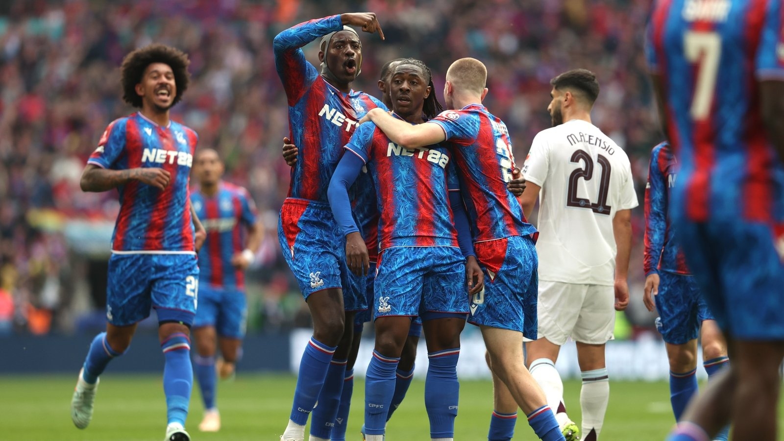 UEFA delay ruling on Crystal Palace Europa eligibilty
