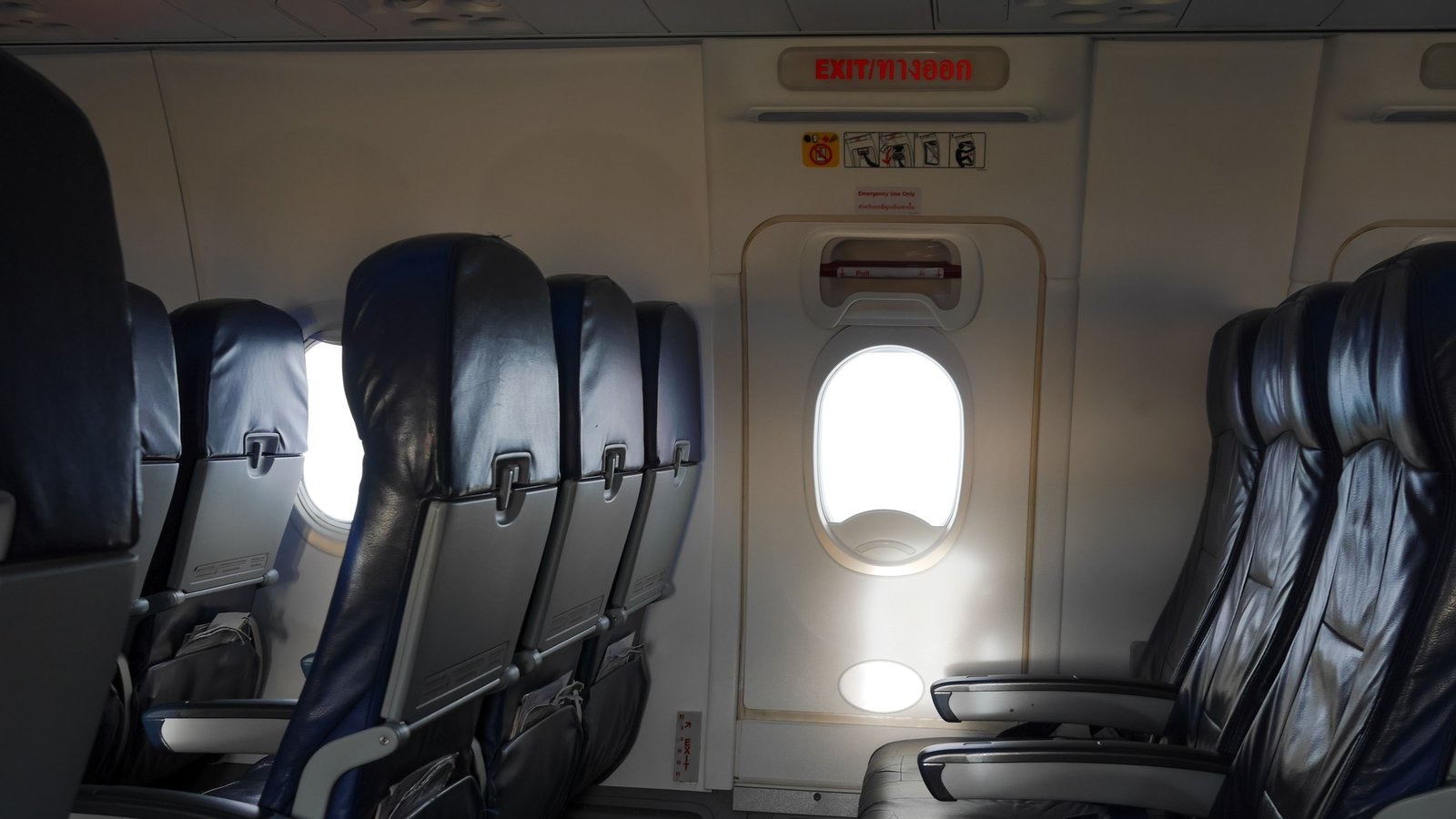 Airline to pay autistic man after denying exit row seat