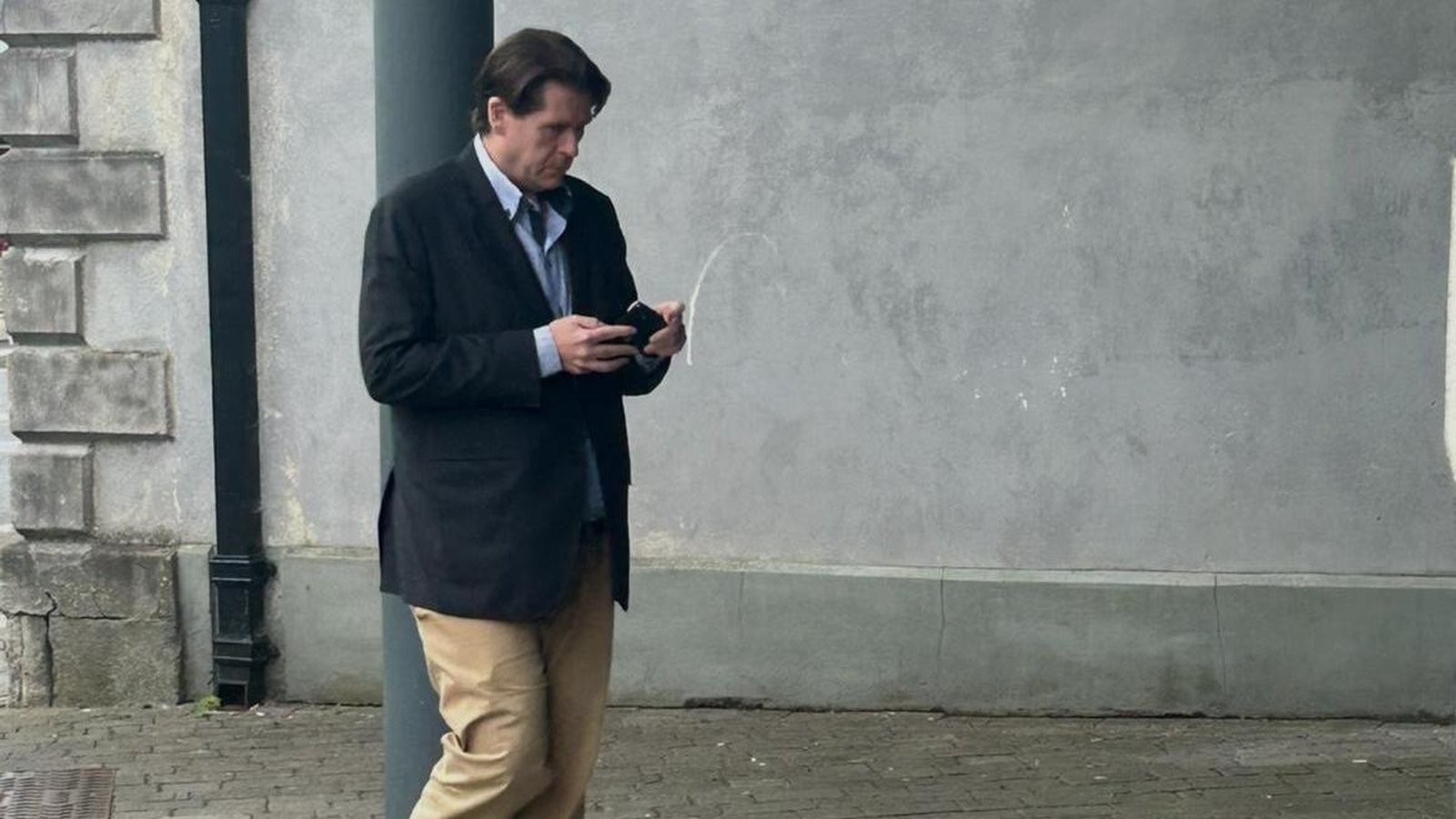 Breaking Ex-cathaoirleach pleads guilty to €172,000 theft from charity