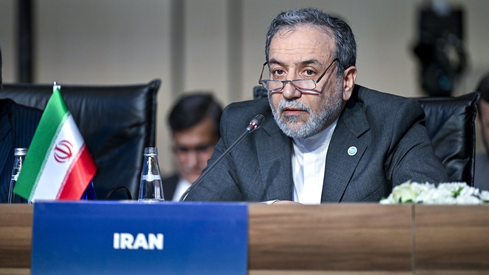 Europeans call on Iran to resume immediate nuclear talks