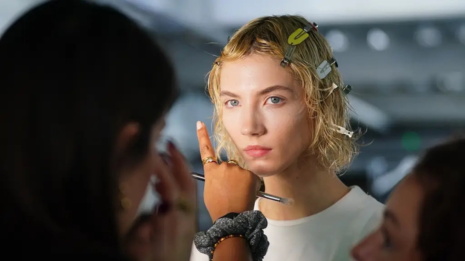 Summer makeup trends: ghost lashes, tinted SPF & cool tones