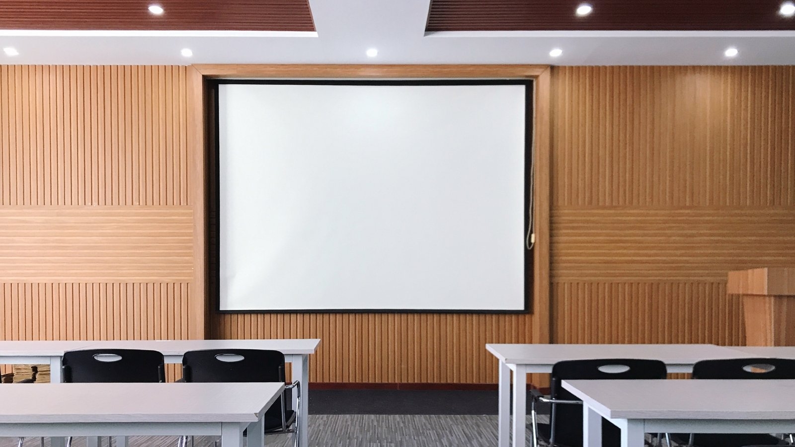 No decision yet to revert student fees to €3,000