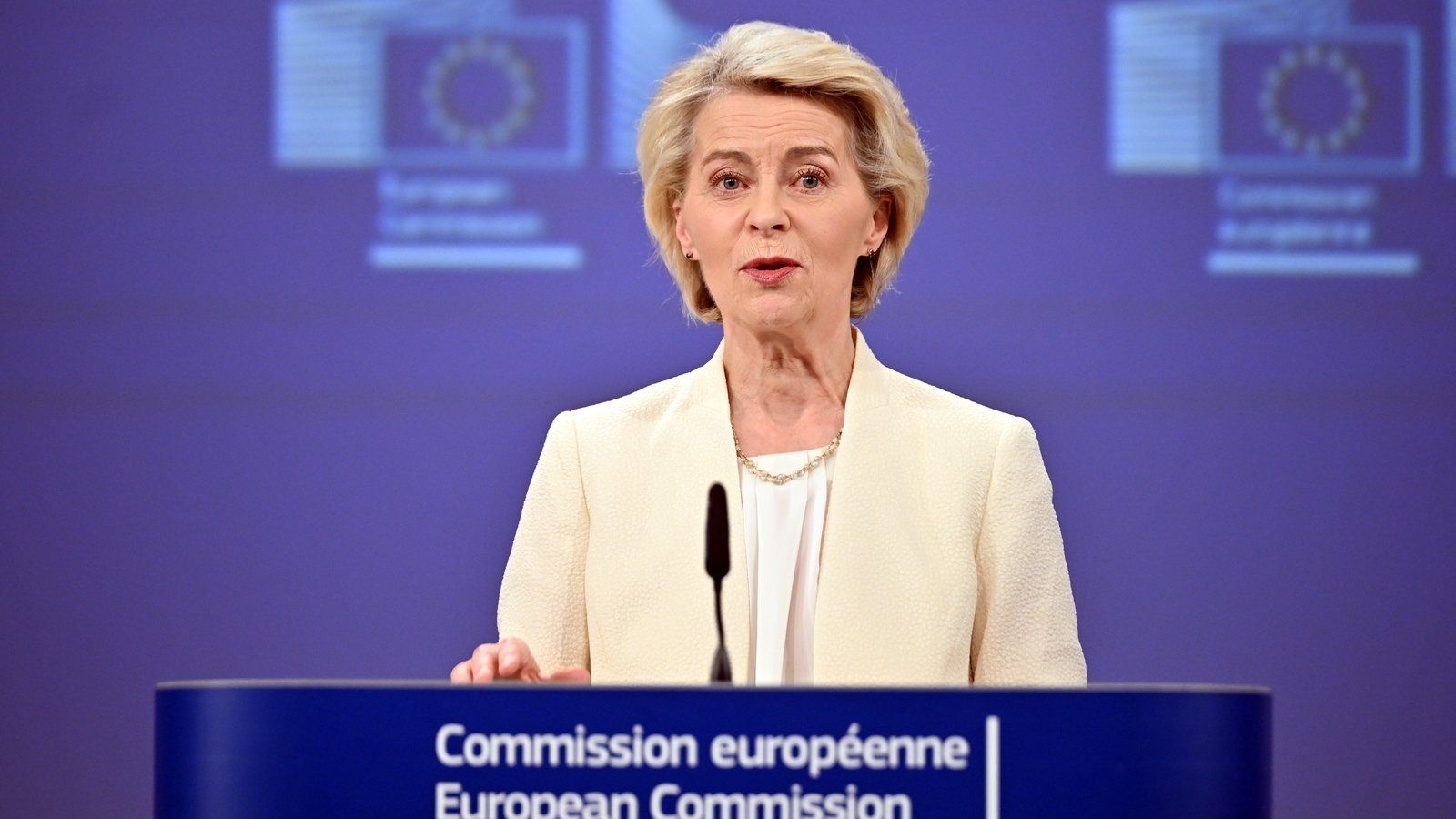 EU chief to meet Trump in Scotland for trade talks