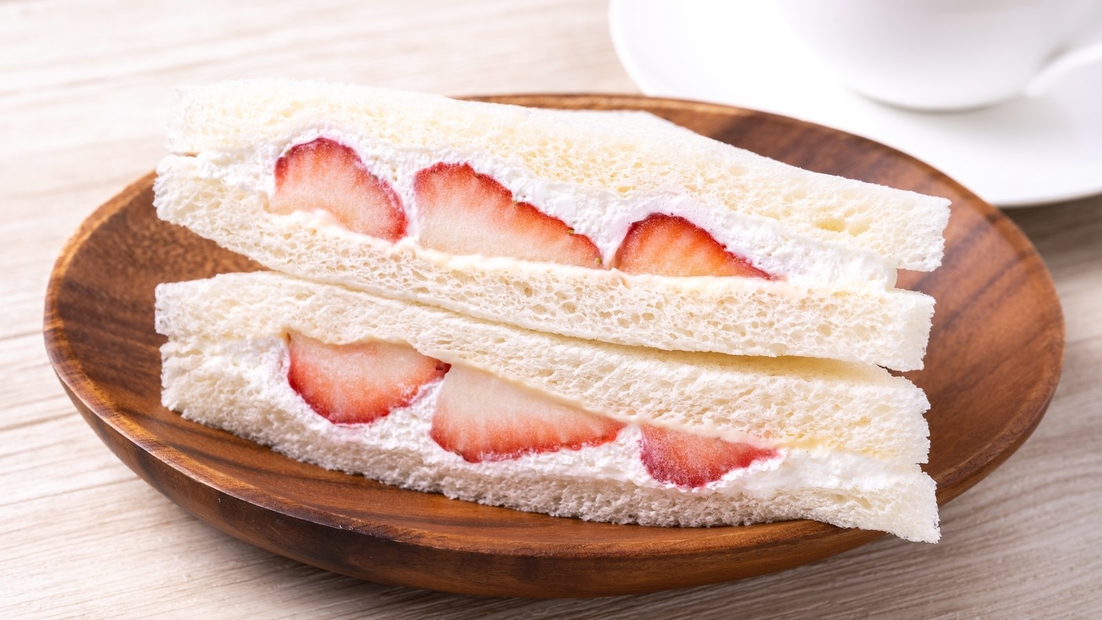 Are sweet sandwiches the trend of the summer?