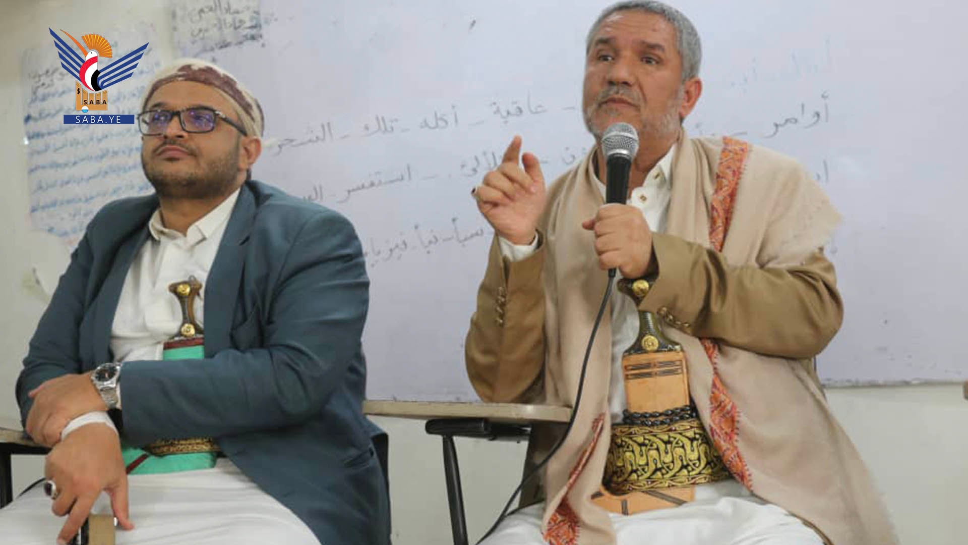 Minister of Youth, Acting Governor of Taiz inspect summer course activities