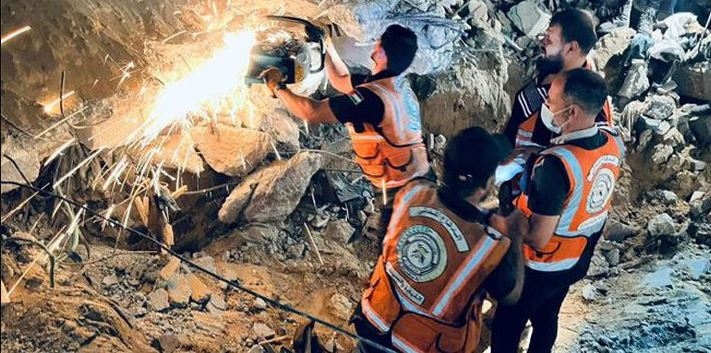 Gaza Civil Defense Carries Out 34 Missions in Past 24 Hours