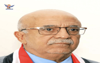 PM congratulates revolution leader, president al-Mashat