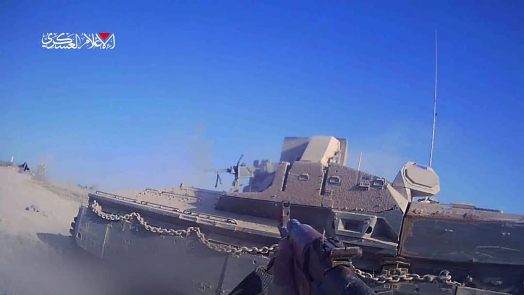 Al-Qassam Brigades target Israeli tank with powerful explosive device in western Khan Younis