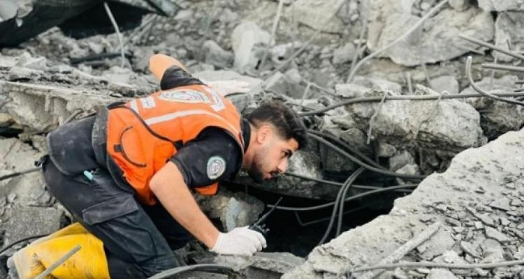 Civil Defense in Gaza: Number of martyrs rises to 121.