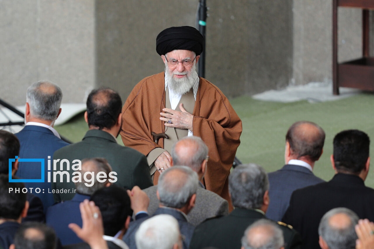 Ayatollah Khamenei: If Islamic Ummah united, Palestinian issue would not fabricated, Yemen would not subjected to these pressures